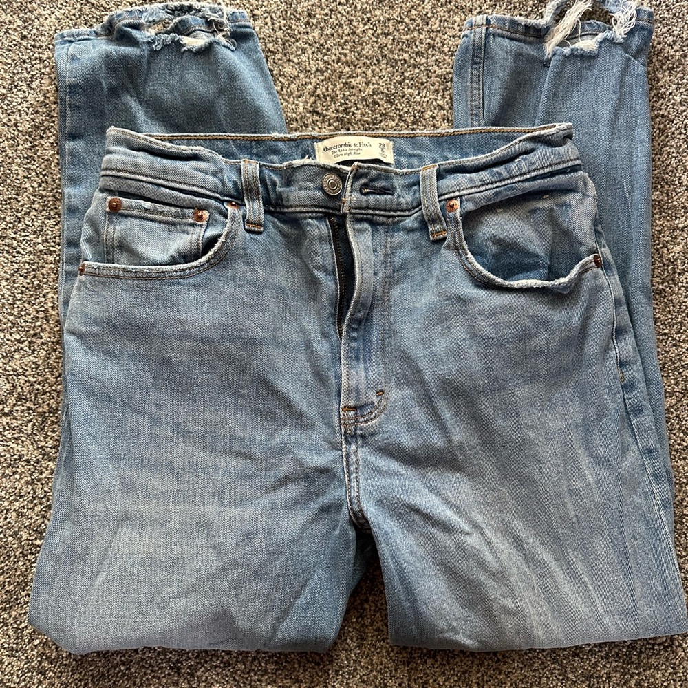 Abercrombie Ankle Straight ultra high rise